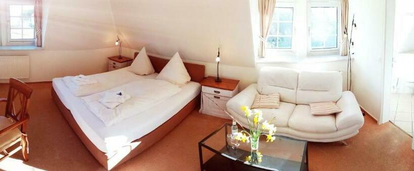 Номер Стандарт Вид на Море, Inselhotel Kapitän Tadsen / Amrum