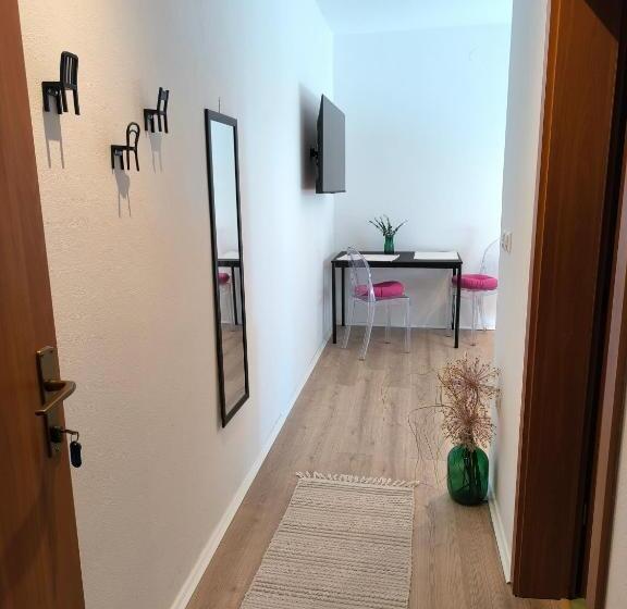 标准工作室, Apartment And Rooms Vilma