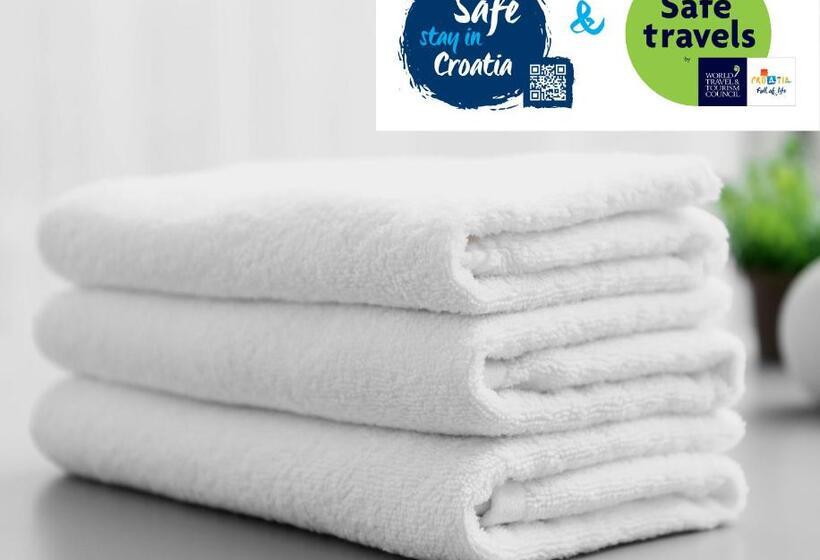 شقة غرفتين مطلة على البحر, Apartments Sunshine Home