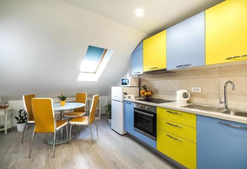 استودیوی استاندارد, Apartments Sunshine Home