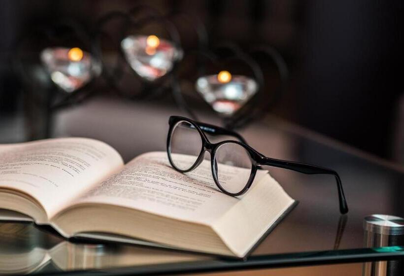 شقة غرفتين مطلة على البحر, Apartments Sunshine Home