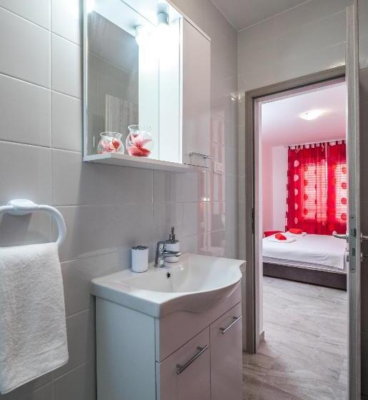 غرفة قياسية, Apartments Sunshine Home