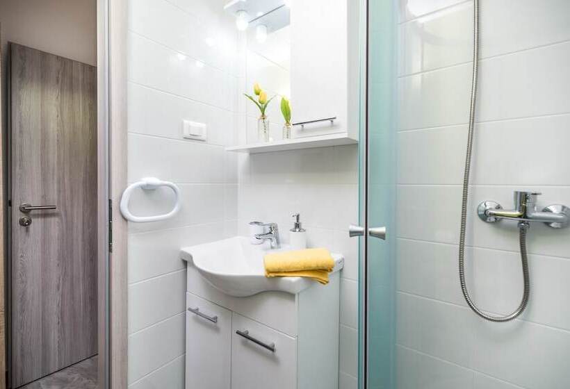 اتاق استاندارد, Apartments Sunshine Home