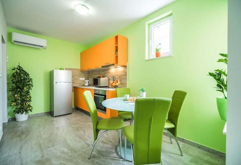 غرفة قياسية, Apartments Sunshine Home