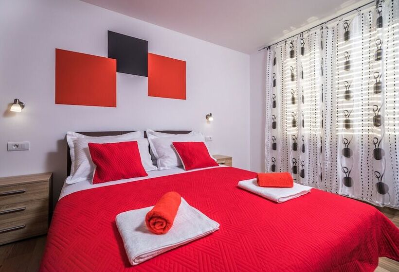 شقة غرفتين مطلة على البحر, Apartments Sunshine Home