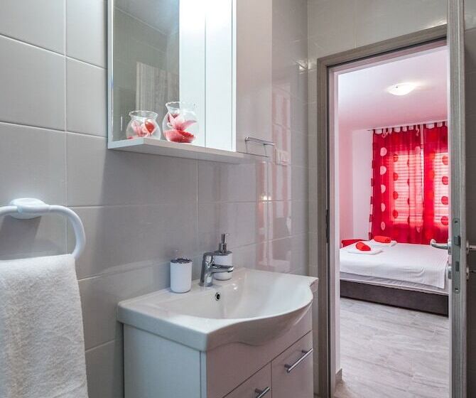 اتاق استاندارد, Apartments Sunshine Home