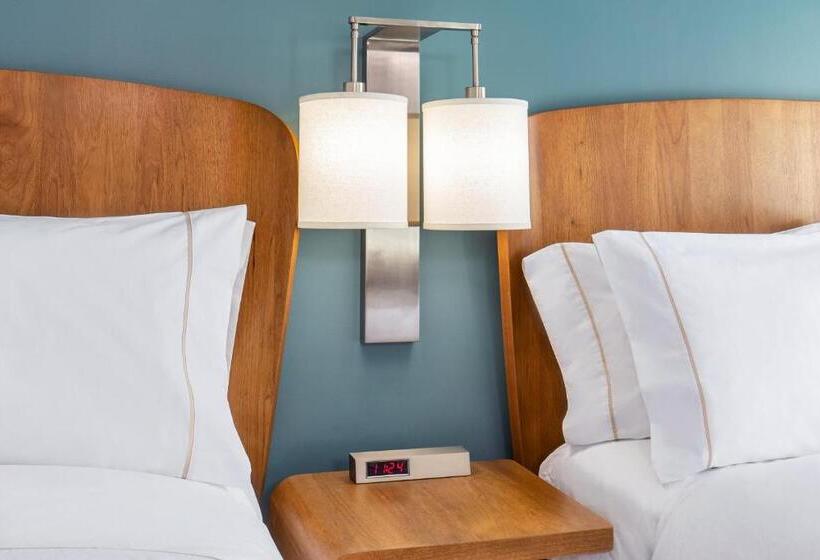 إستوديو قياسى, Element Chelmsford