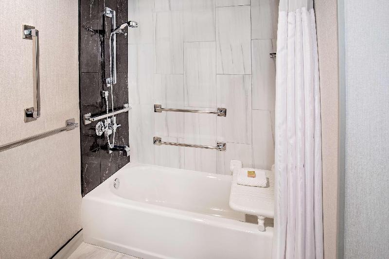 غرفة قياسية سرير كينج, Doubletree By Hilton Washington Dc North/gaithersburg