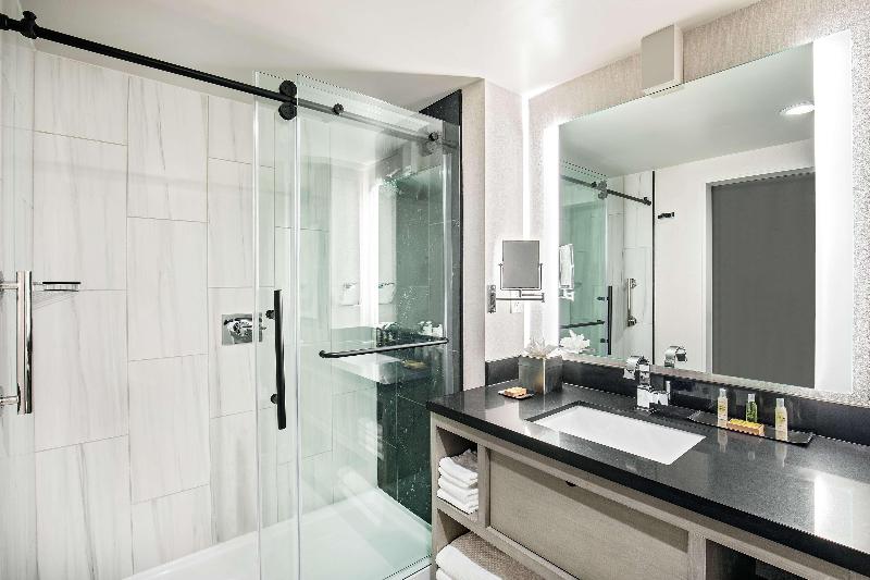 غرفة قياسية سرير كينج, Doubletree By Hilton Washington Dc North/gaithersburg