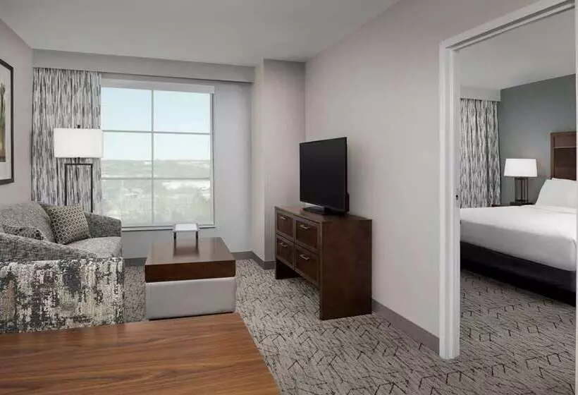キングサイズベッドのスイートルーム, Doubletree By Hilton Washington Dc North/gaithersburg