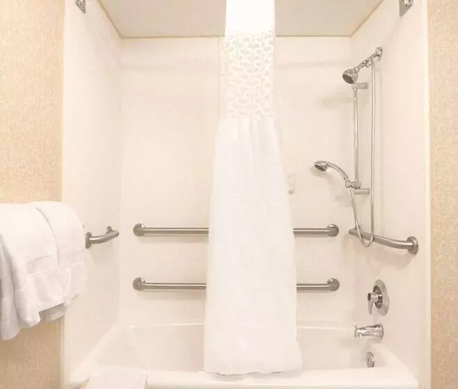 身障者適用スタンダードルーム, Hampton Inn Charlotteuniversity Place