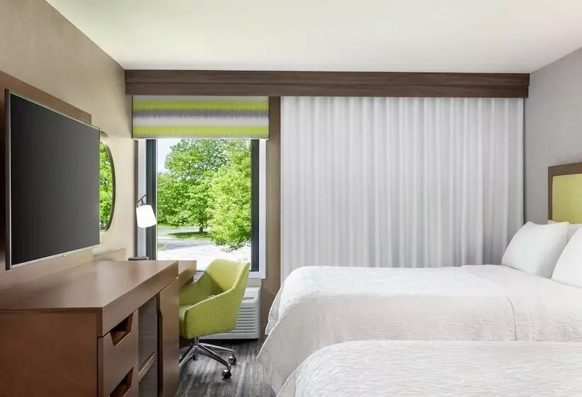２ダブルベッドのスタンダードルーム, Hampton Inn Milwaukee/brookfield