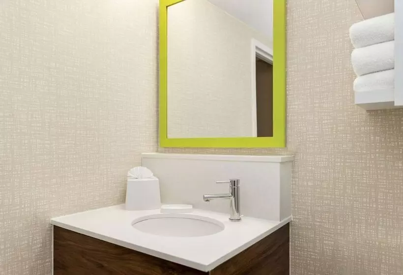 ２ダブルベッドのスタンダードルーム, Hampton Inn Milwaukee/brookfield