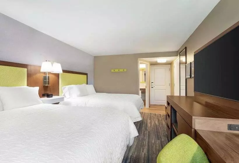 ２ダブルベッドのスタンダードルーム, Hampton Inn Milwaukee/brookfield