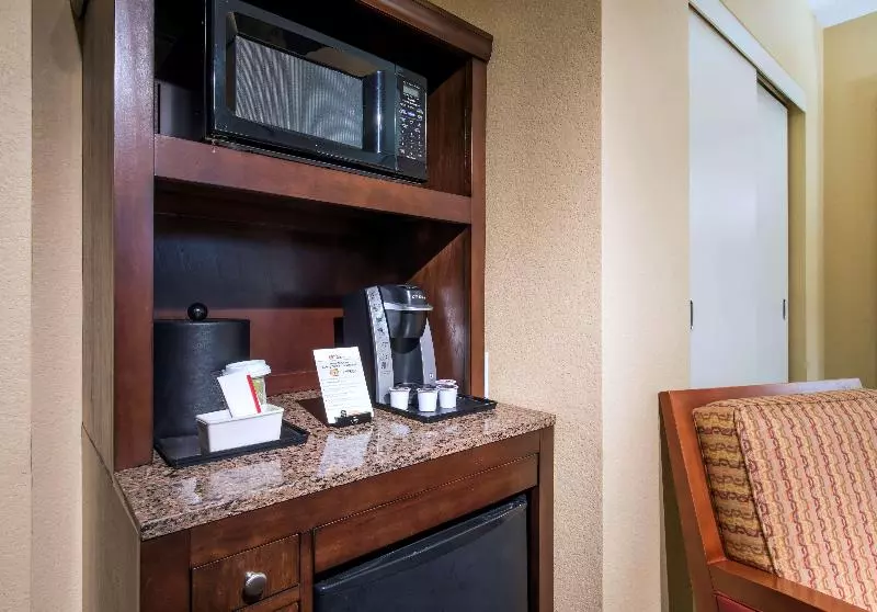 اتاق استاندارد با تخت بزرگ, Hilton Garden Inn Arcadia/pasadena Area