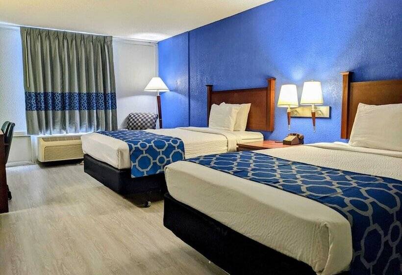 ２ダブルベッドのスタンダードルーム, Howard Johnson by Wyndham Hannibal