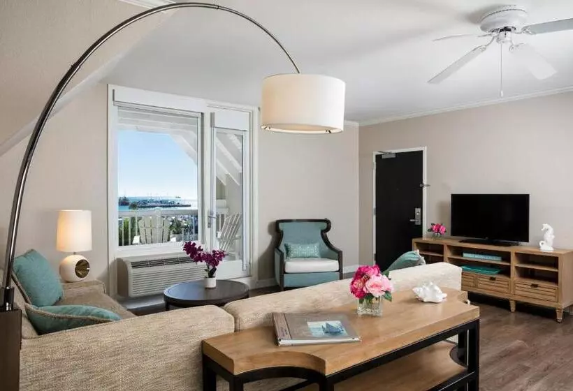 3 Bedroom Suite, Opal Key Resort & Marina