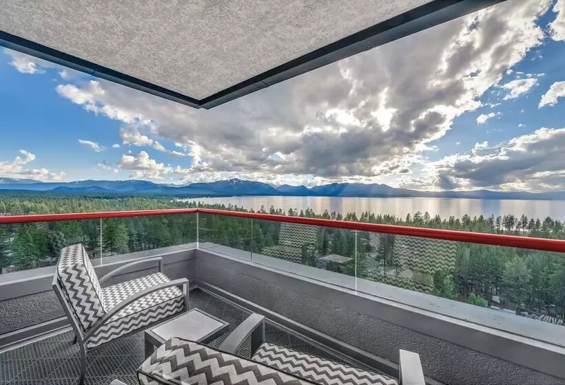 سوئیت با تخت بزرگ, Harveys Lake Tahoe Resort & Casino