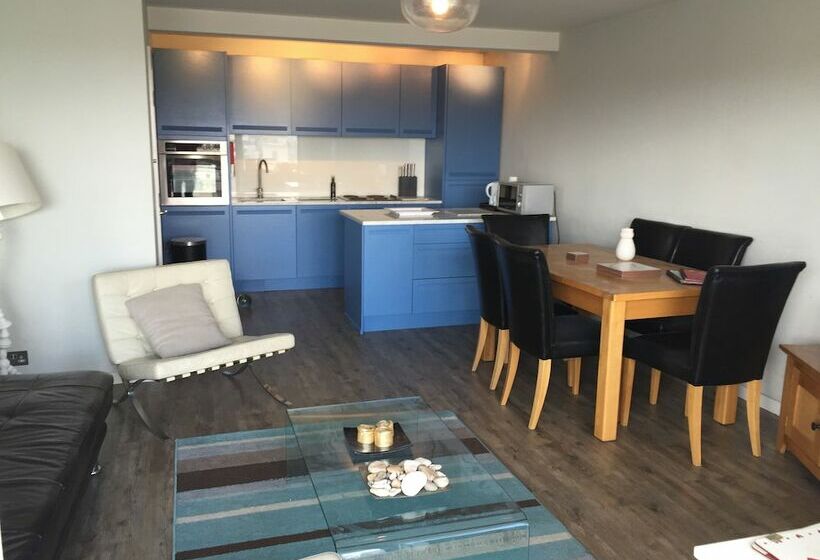 شقة دور أخير غرفتين نوم, Stay In The Heart Of.. Brighton