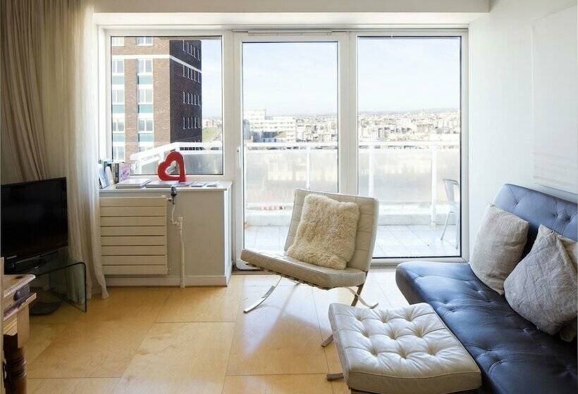 带两个卧室的顶楼公寓, Stay In The Heart Of.. Brighton
