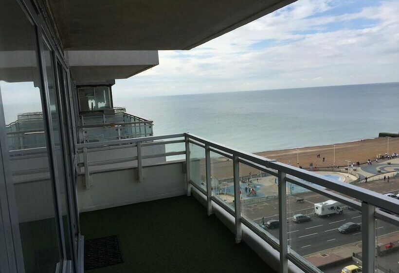 شقة دور أخير غرفتين نوم, Stay In The Heart Of.. Brighton