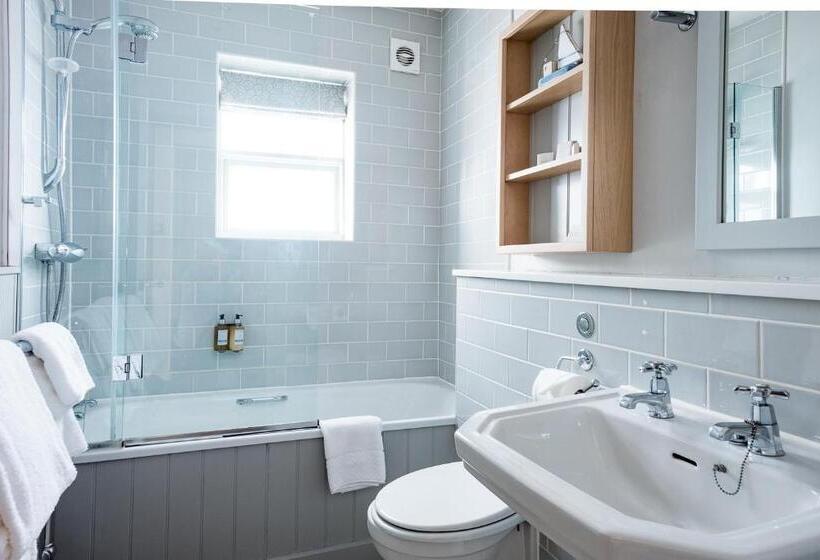 클래식 룸, Crown