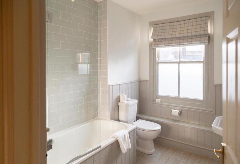 패밀리 스위트, Crown