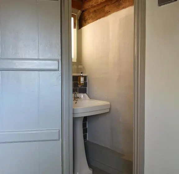 Habitació Estàndard, Crown