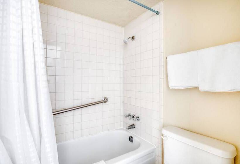 غرفه قياسيه سريرين مزدوجين, Oyo Hotel Waco University Area I 35