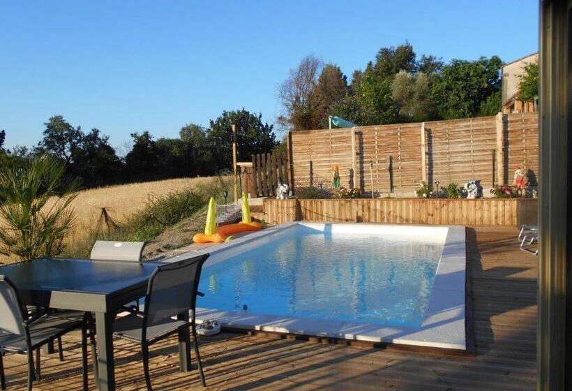 标准间带山景, La Maison De Lalouette