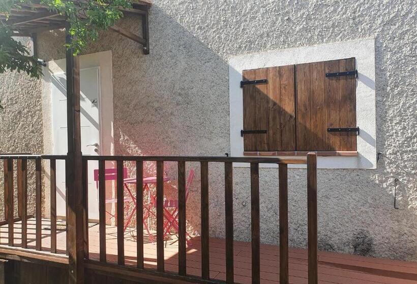 标准间, La Maison De Lalouette