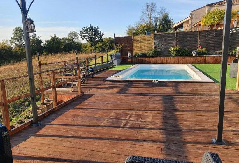 标准间, La Maison De Lalouette