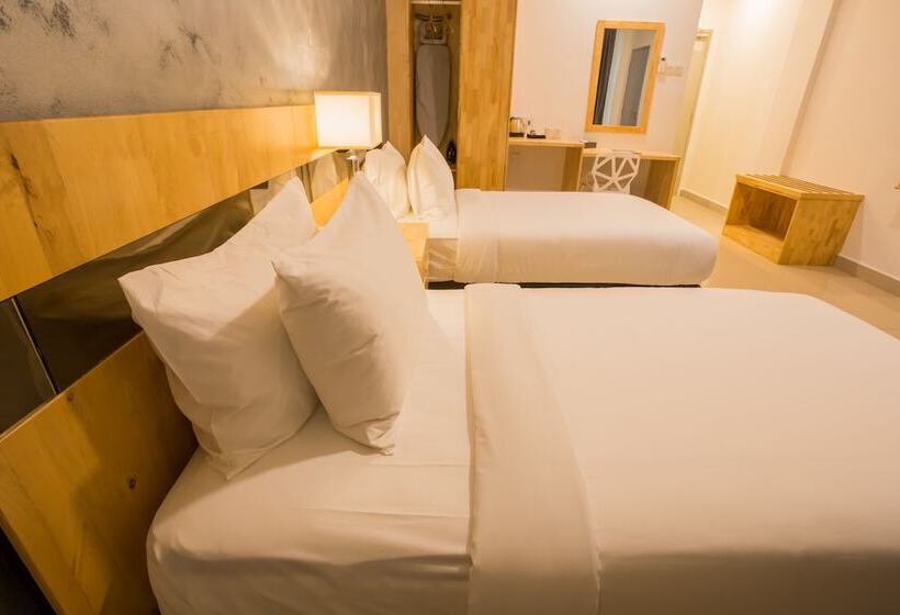 اتاق لوکس, Adya Hotel Chenang