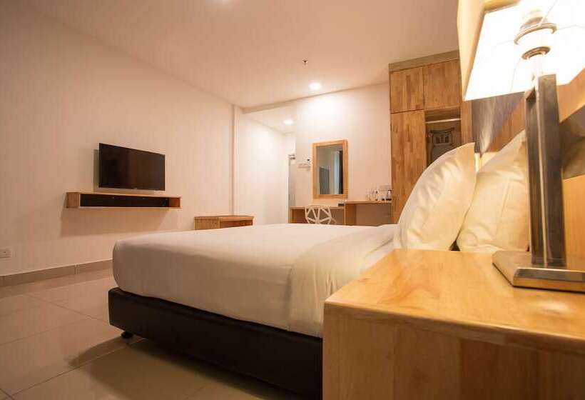 デラックスルーム, Adya Hotel Chenang