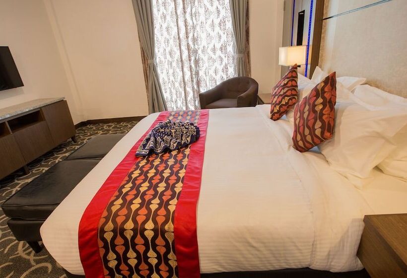 سوییت, Adya Hotel Chenang