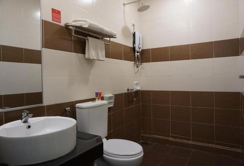 スイート, Adya Hotel Chenang