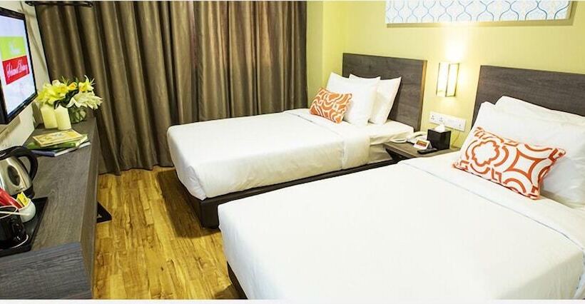 חדר דלוקס, Humaira