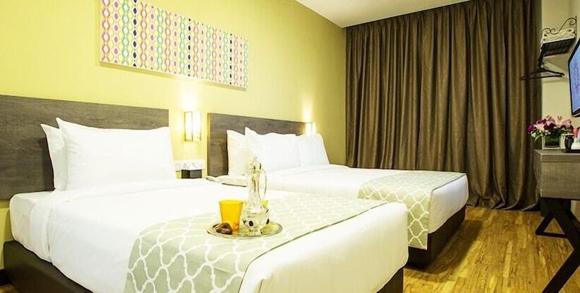 סוויטה משפחתית, Humaira