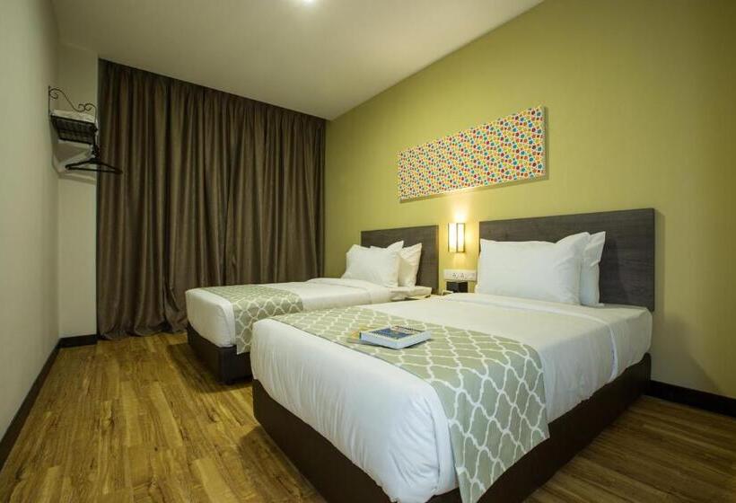 סוויטה משפחתית, Humaira