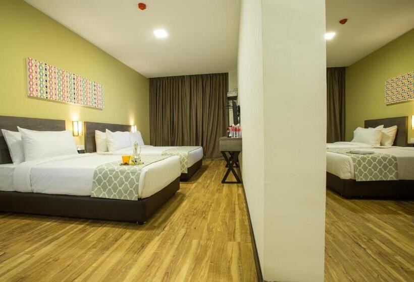 סוויטה משפחתית, Humaira