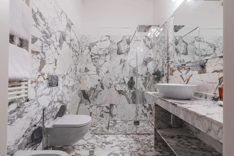 חדר סטנדרט עם מיטת קינג, Holiday Inn Express Hotel & Suites Tampa Rocky Point Island, An Ihg