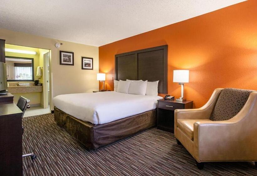 Quarto Estandar Cama King, Clarion Inn Biltmore Village