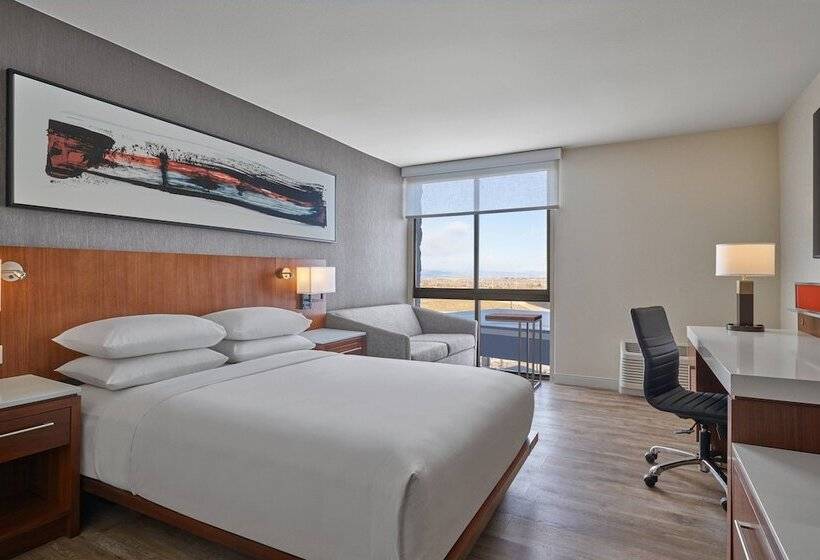 غرفة قياسية لذوى الاحتياجات الخاصة, Delta Hotels By Marriott Denver Thornton