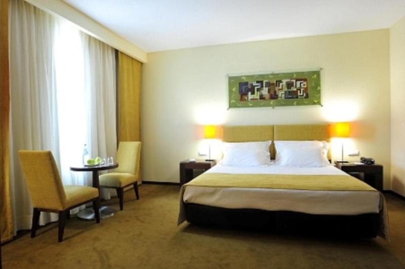 جناح سرير كينج, Holiday Inn Express & Suites Quincy I 10, An Ihg