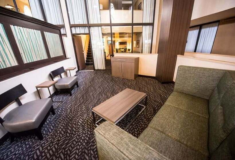 스탠다드 룸 더블 침대 2개, Holiday Inn Little Rock Airport Conference Center, An Ihg