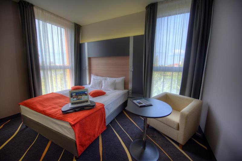 Стандартный Номер Кровать Кинг, Holiday Inn Staunton Conference Center, An Ihg