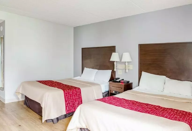 ２ダブルベッドのスタンダードルーム, OYO Hotel Burlington South