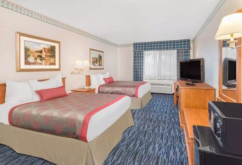 Standard-huone 2 Parivuodetta, Ramada By Wyndham Kent Seattle Area
