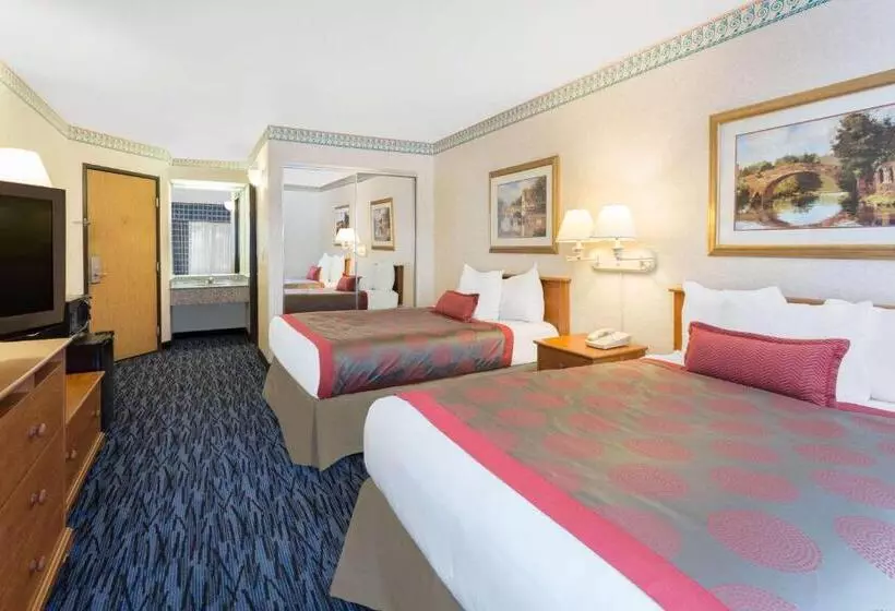 Deluxe-sviitti, Ramada By Wyndham Kent Seattle Area