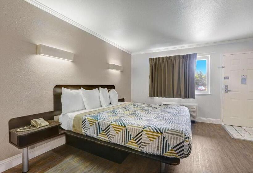Стандартный Номер Кровать Кинг, Motel 6lodi, Ca